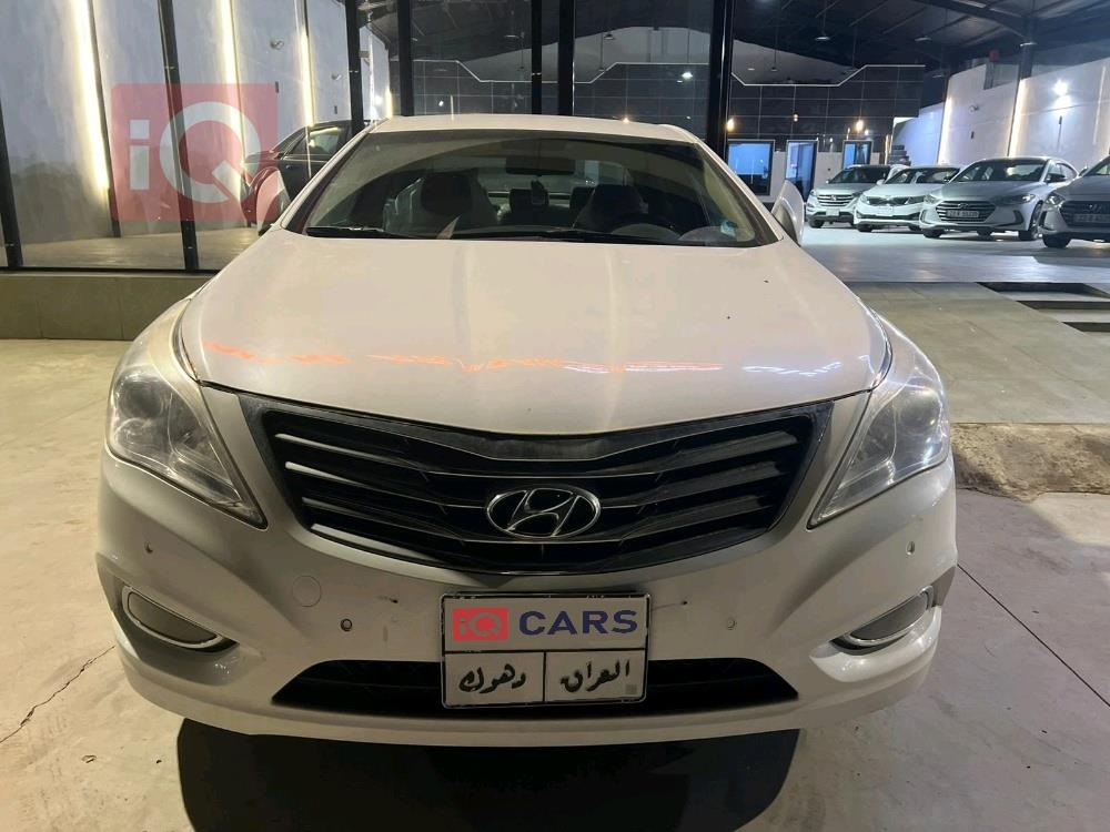 هيونداي أزيرا